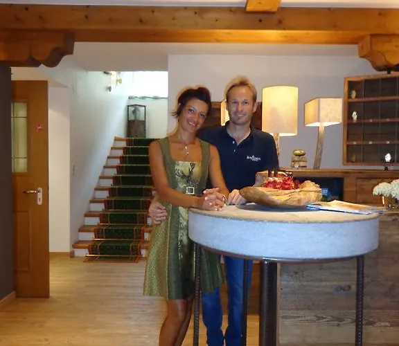 Burgschrofn Hotel 3*