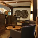Burgschrofn Hotel 3*